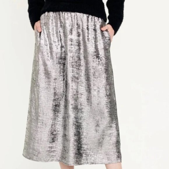Old Navy Silver Formal skirt NWT Elastic waist size XXL - Picture 3 of 8